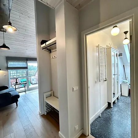 #stayhere - Light 2 Bdr