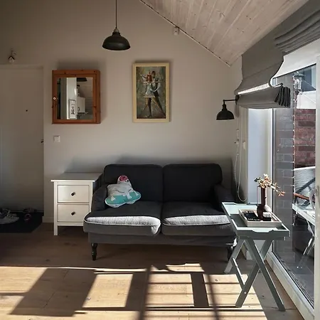 #stayhere - Light 2 Bdr