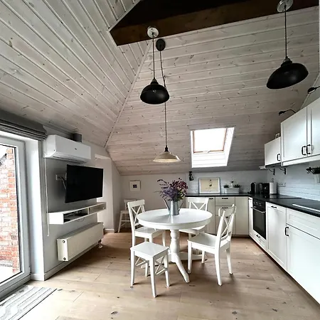 #stayhere - Light 2 Bdr