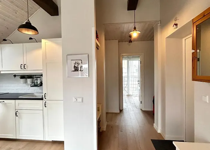 #stayhere - Light 2 Bdr Apartment *