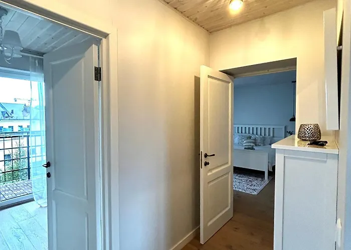 #stayhere - Light 2 Bdr *