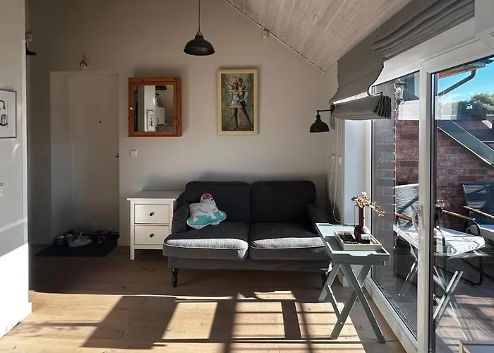 #stayhere - Light 2 Bdr